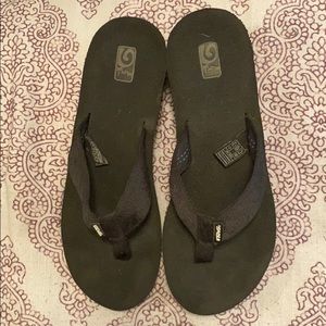 Teva mush sandals flip flops wedge